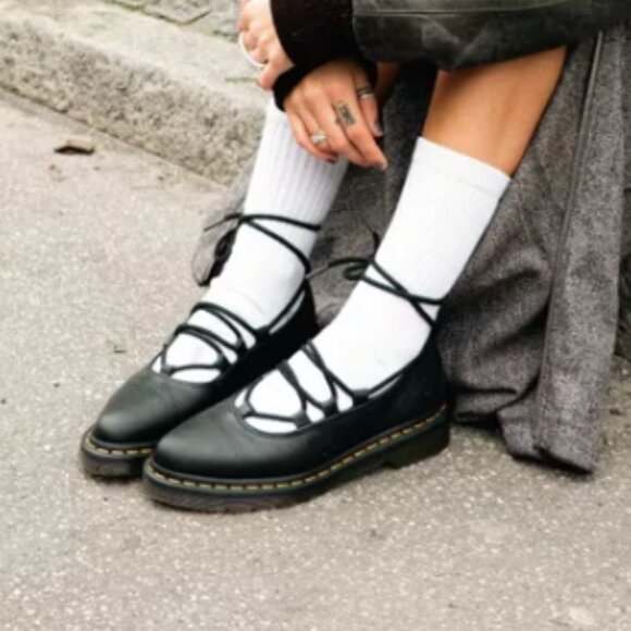 Doc Martens Elphie II lace up black leather ballet sneakers grunge - Picture 1 of 8